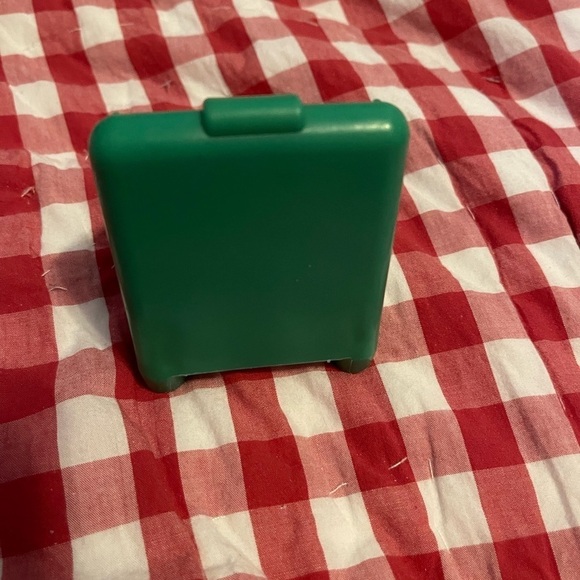 Fisher Price Little People Green Art Easel Preschool Nursery 3” Learning - Picture 3 of 6